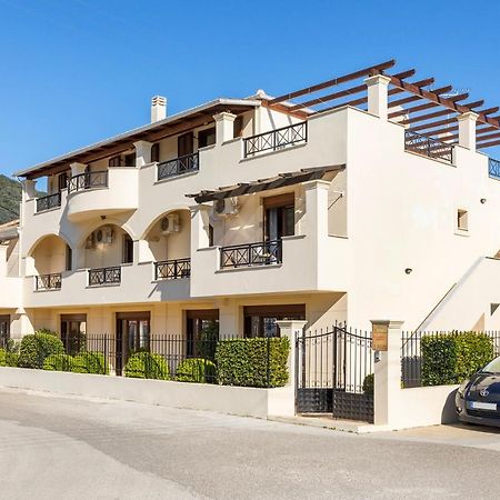 Lemon Tree Corfu Apartments By Konnect Ipsos Exterior foto