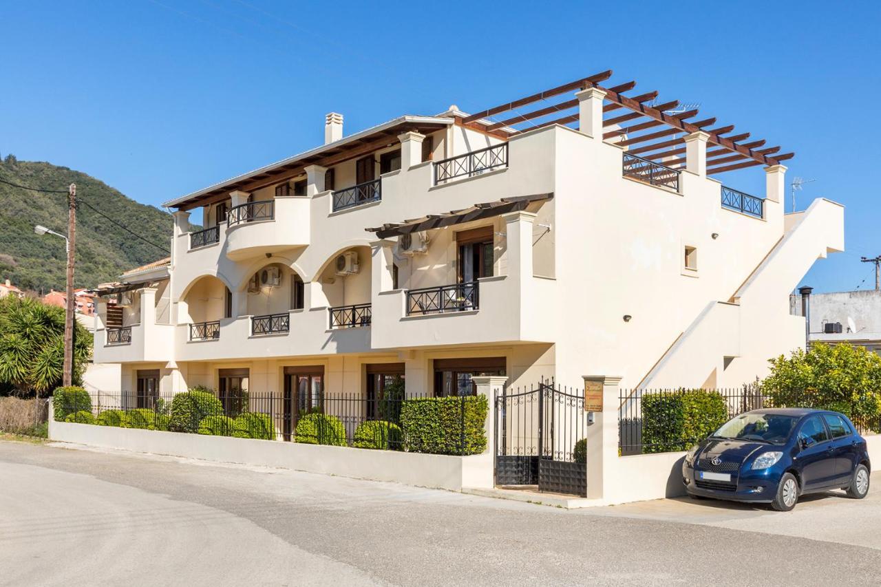 Lemon Tree Corfu Apartments By Konnect Ipsos Exterior foto